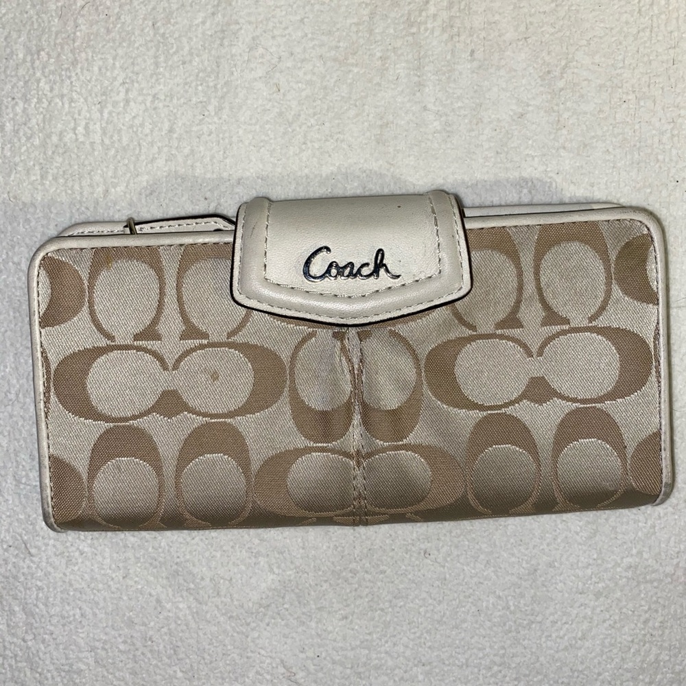 Coach wallet